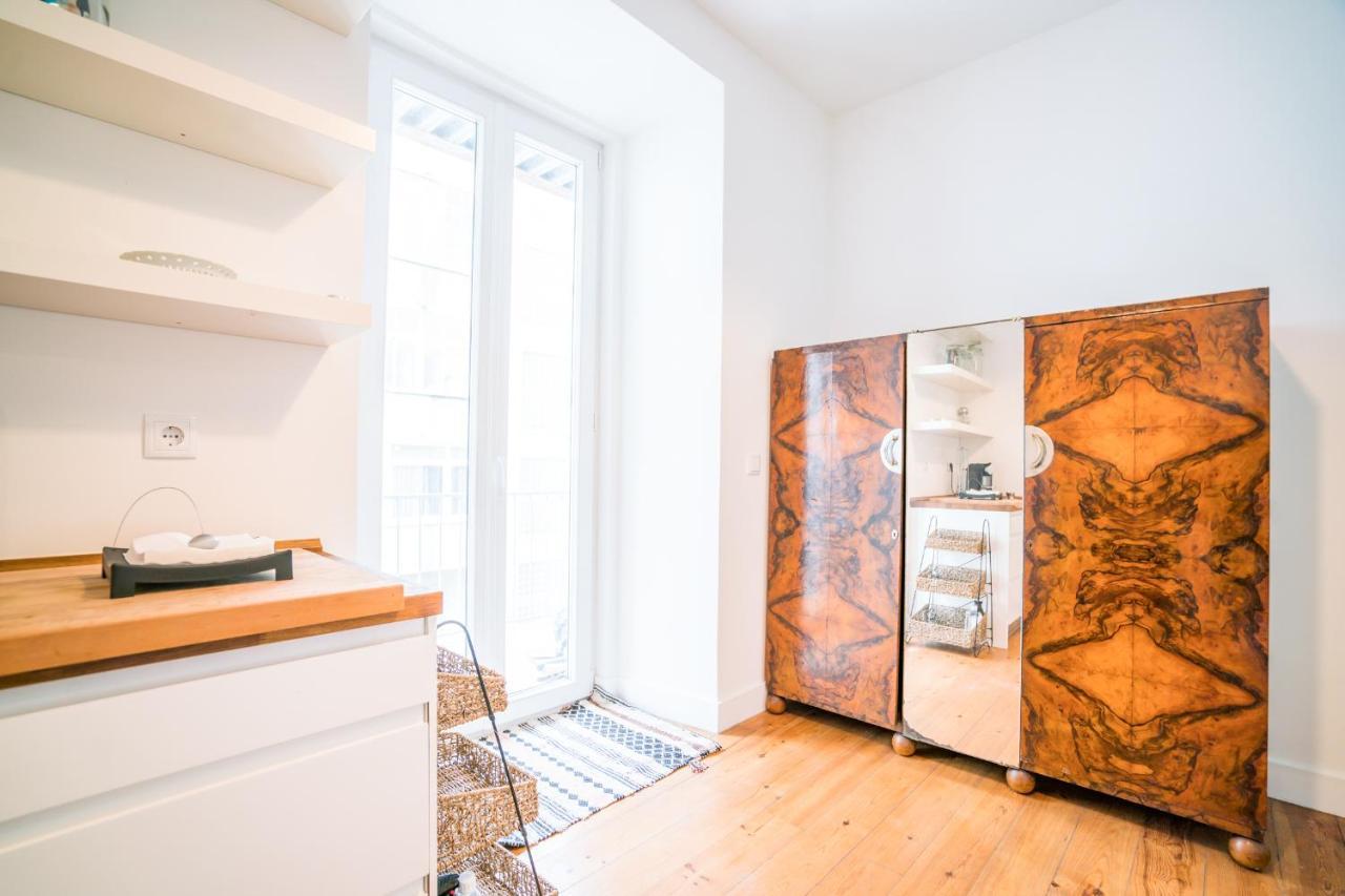 Estrela Neoclassical Apt- River View Lisbon